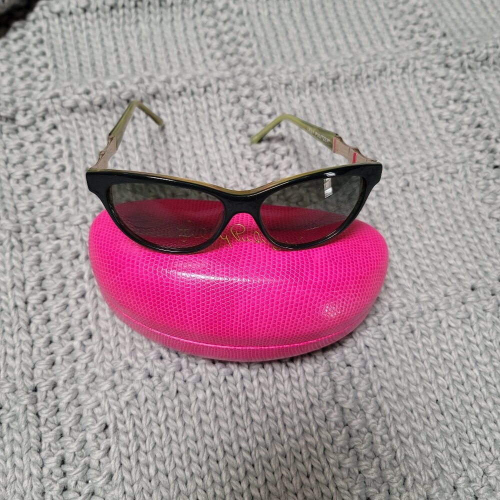 EUC Lilly Pulitzer Sunglasses